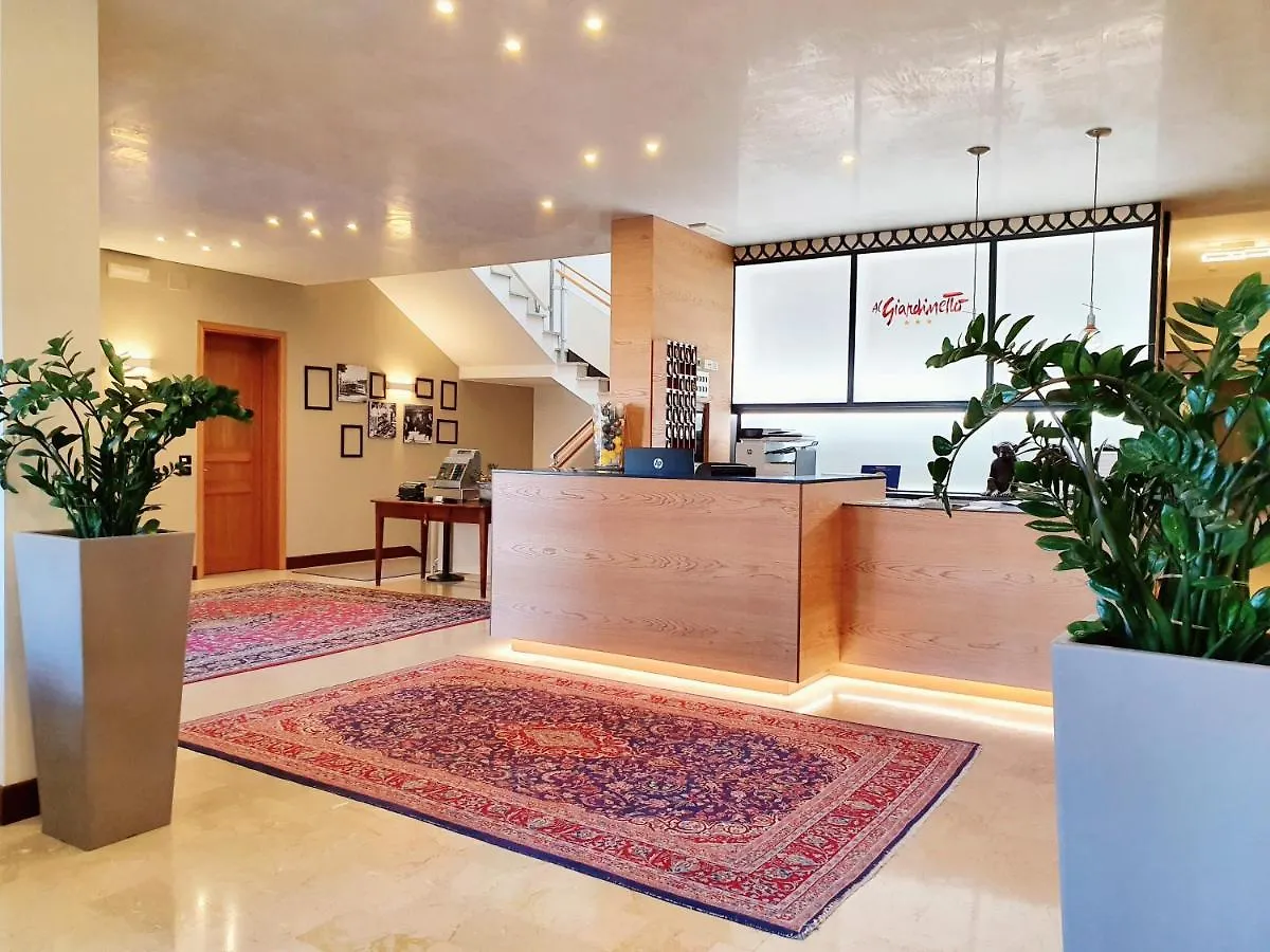 Hotel Ristorante Al Giardinetto Colle Umberto